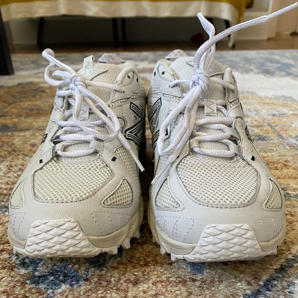 white new balance 610T - Picture 2 of 5